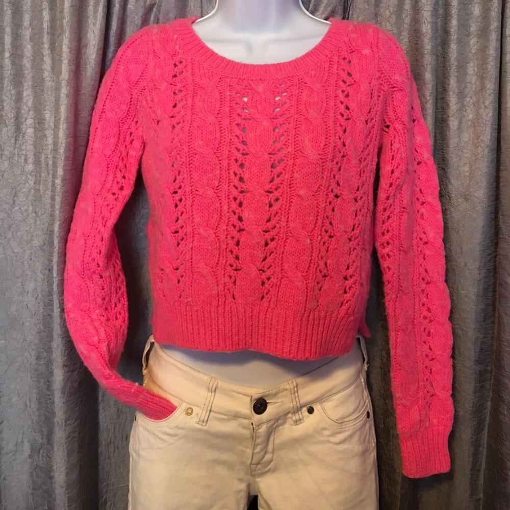 Women's Size Small pink crop Hollister